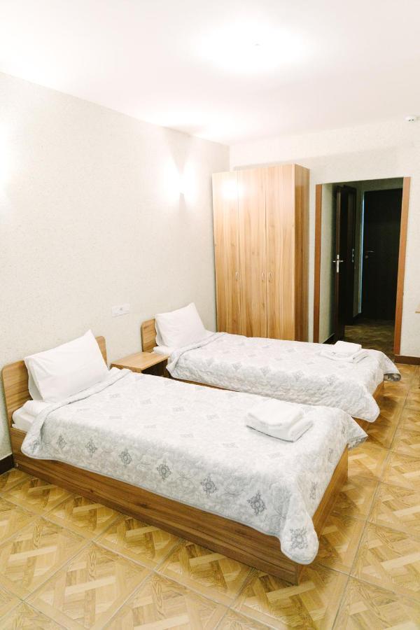Zelenyi Kampus Hotel Одеса Екстериор снимка