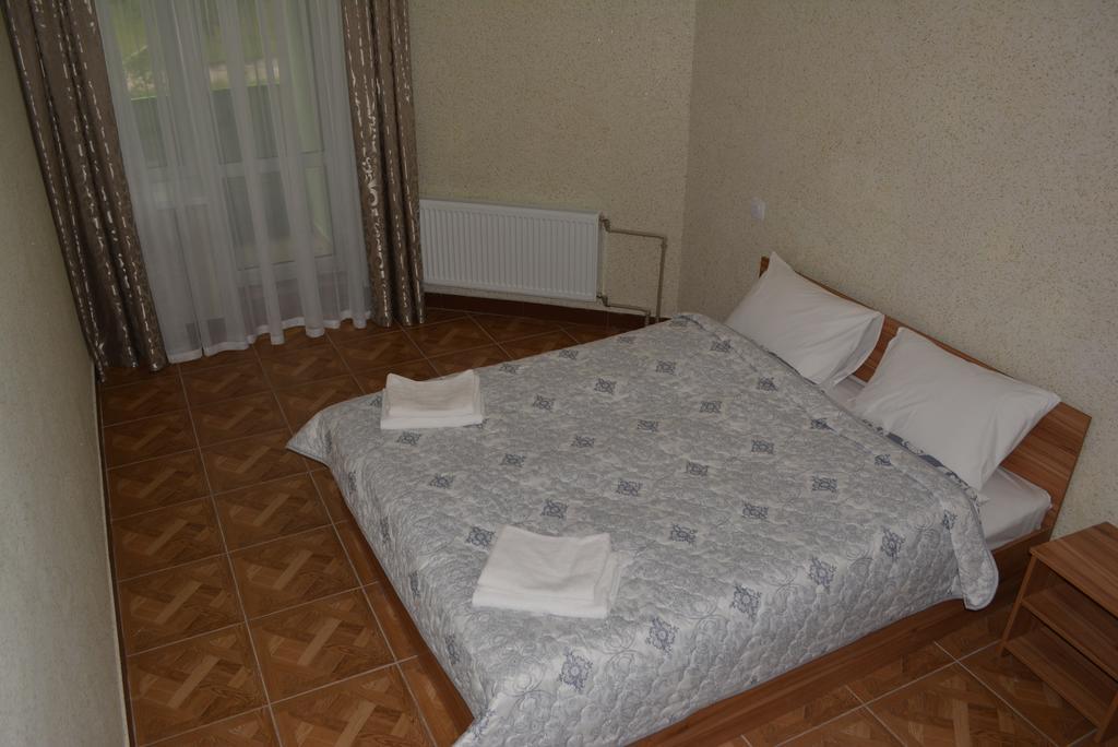 Zelenyi Kampus Hotel Одеса Екстериор снимка