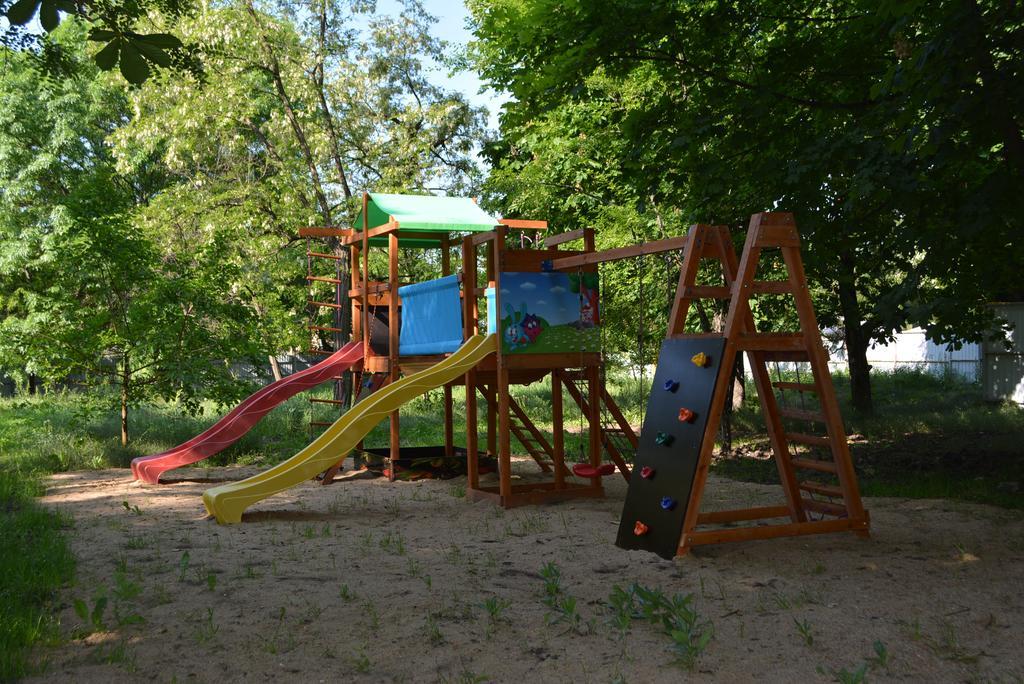 Zelenyi Kampus Hotel Одеса Екстериор снимка